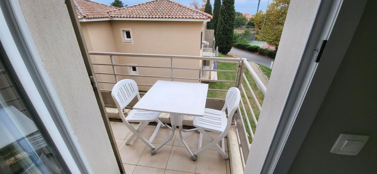 Apartment Odalys Les Oceanides: Beachfront With Pool And Private Parking