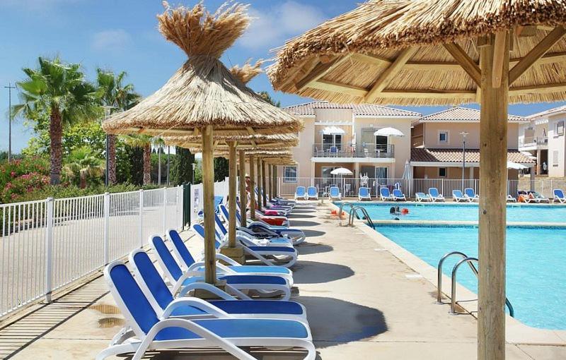 Odalys Les Oceanides: Beachfront With Pool And Private Parking